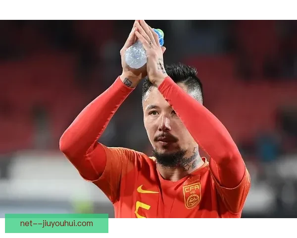 张琳芃因国家队失误宣布退役后反悔继续效力海港 张琳芃因国家队失误宣布退役后反悔继续效力海港